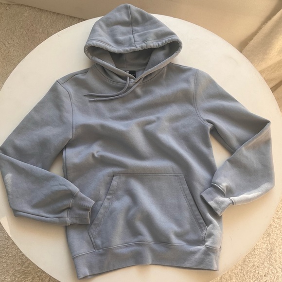 SOLD - H&M Relaxed Fit Oversized Hoodie Size XS in Pigeon Blue - Picture 7 of 9